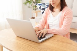 在宅ワークの種類を徹底解説！内職系やパソコン系の仕事内容は？