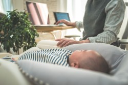 ママの在宅ワーク！仕事を見つけるポイントは？