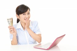 在宅ワークはいくら稼げる？平均収入事情や稼ぐ方法を紹介！