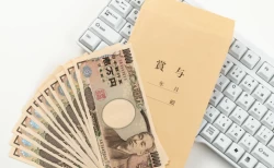 副業の確定申告のやり方を徹底解説！収入や条件によって手続きは異なる？