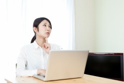 文字起こしバイトで楽に稼ぐ！テープ起こしで稼ぐ方法と良い求人の探し方。