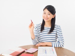 在宅ワークの収入がいくらになったら確定申告が必要？