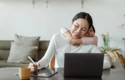 【扶養内・在宅副業3選】子育てママが実際に試したリアル体験談｜おすすめはコールシェア！