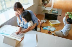 不登校の子どもと毎日一緒でも「自分の時間」と「収入」を手に入れたいママへ