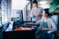 在宅ワークで高収入実現！月収30万以上稼ぎたい方におすすめな仕事内容は？