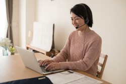 資格・経験のない主婦が稼ぐ！在宅コールセンターってどんな仕事？